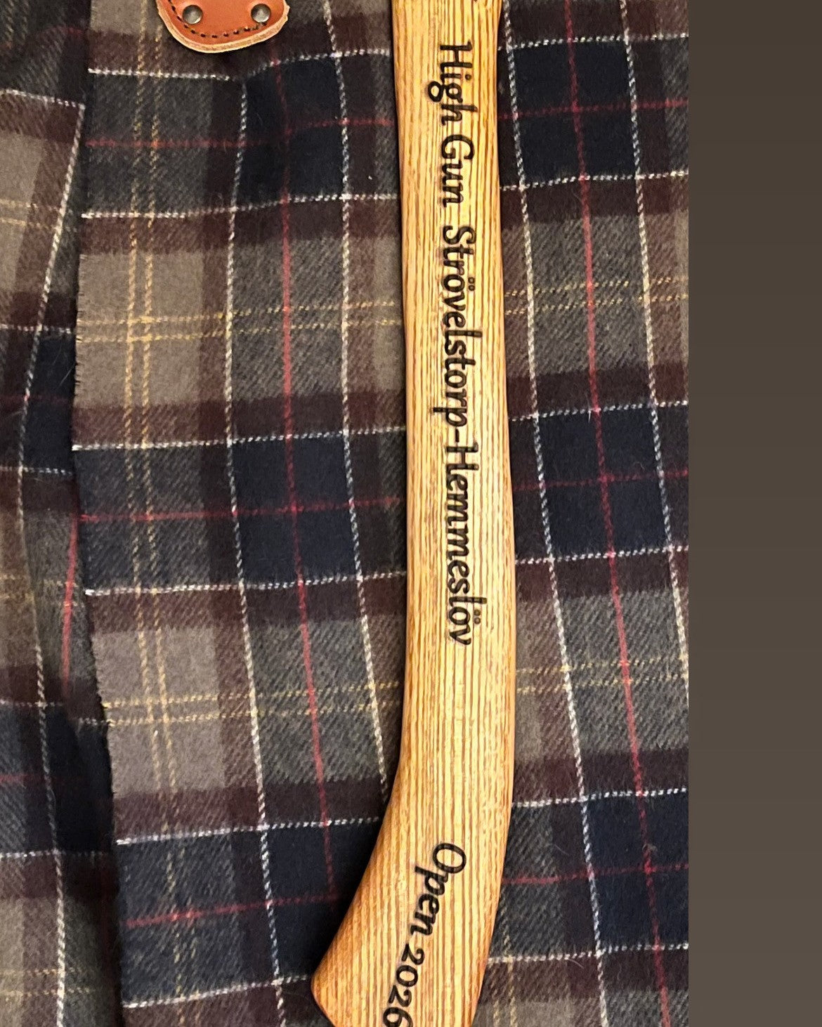 Specialbeställningar med gravyr. Kund case.