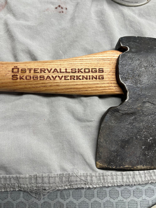 Specialbeställningar med gravyr. Kund case.